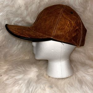 Brown leather cap / hat
